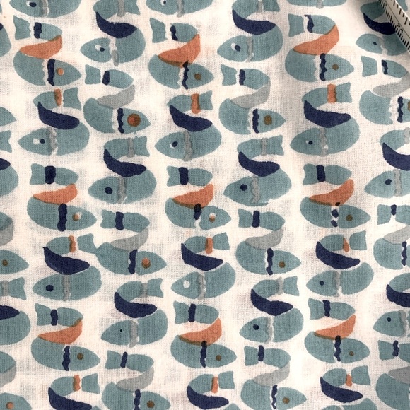 NWOT Roberta Roller Rabbit Men’s Medium button down Zoo shirt. Fish pattern - Picture 8 of 8